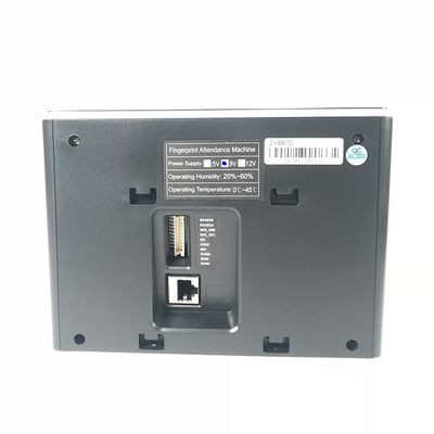 Os empregados perfuram o relógio de ponto biométrico Desktop da impressão digital